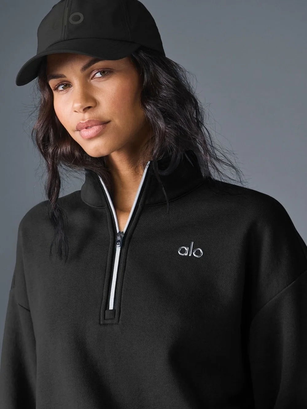 ALO Yoga Accolade 1 / 4 Zip Pullover Size Large - Black